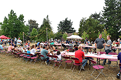 LAURELHURST SALMON BAKE 2017